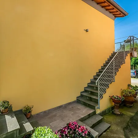 Cozy Intypical Hayloft With Garden - Happy *