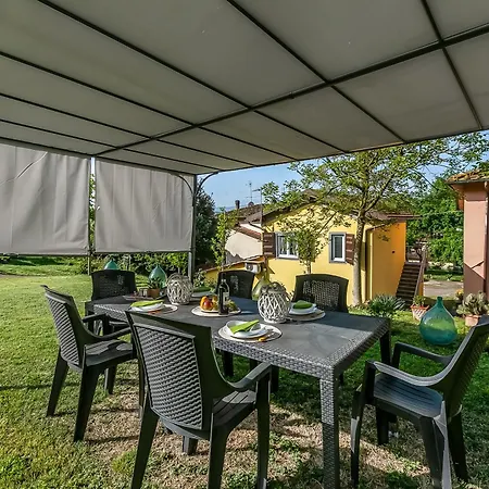 Cozy Intypical Hayloft With Garden - Happy Appartement Castelfranco di Sopra